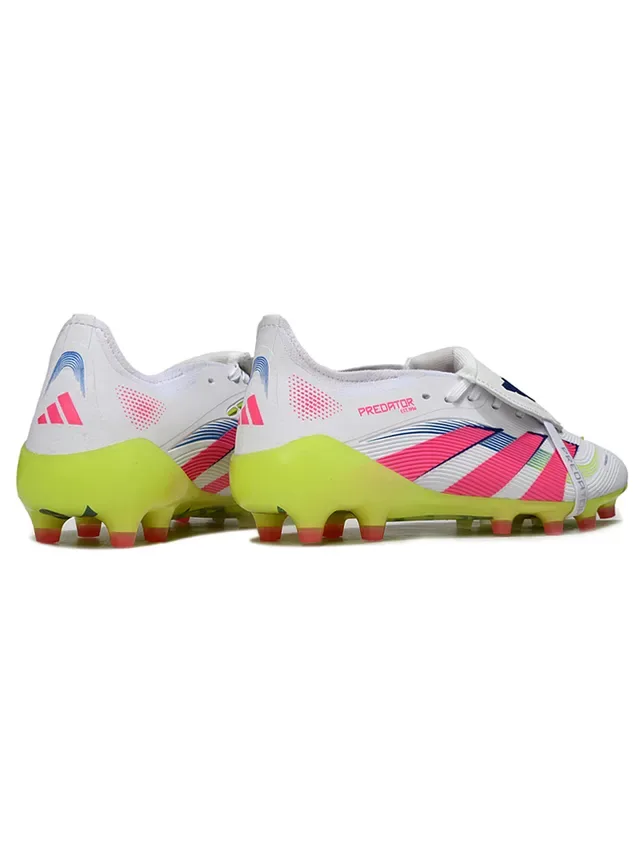Adidas Predator Sapatos de futebol branco e rosa com fecho assimétrico de cordões e tiras, sola firme 7