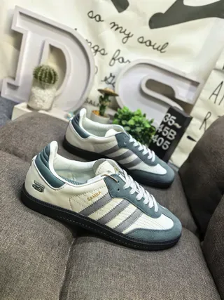 Adidas Red White Suede Upper Three-Stripe Side Panel Lifestyle Sneakers 19