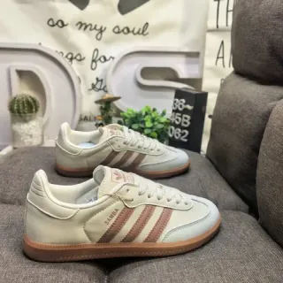 Adidas Samba बेज भूरा लो टॉप चमड़े का ऊपरी जीवन शैली स्नीकर्स