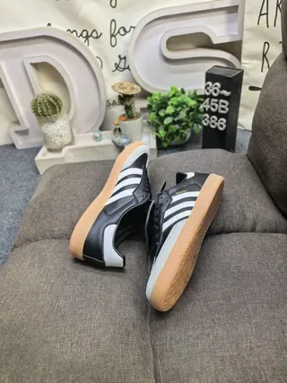Adidas Samba Noir Blanc Gomme Lifestyle 6