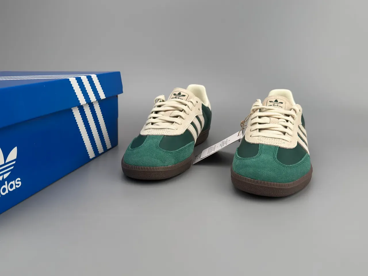 Adidas Samba Green and Cream Lifestyle Sneakers 3