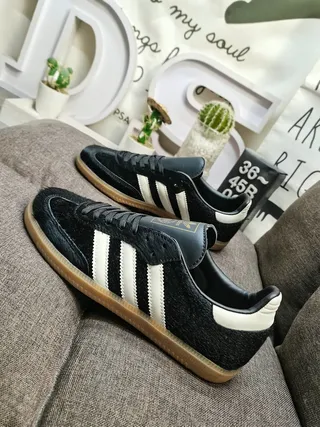 Adidas Samba OG Black and White Lifestyle Sneakers 7