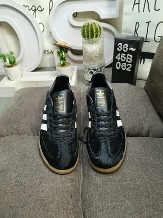 Adidas Samba OG Black and White Lifestyle Sneakers 10