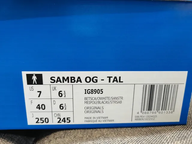 Adidas Samba OG Red and White Lifestyle Sneakers 2