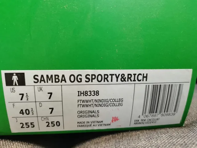 Adidas Samba OG White Navy Red Lifestyle Sneakers 2