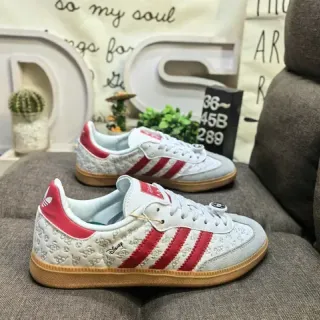 Adidas Samba OG White Red Gum जीवनशैली स्नीकर