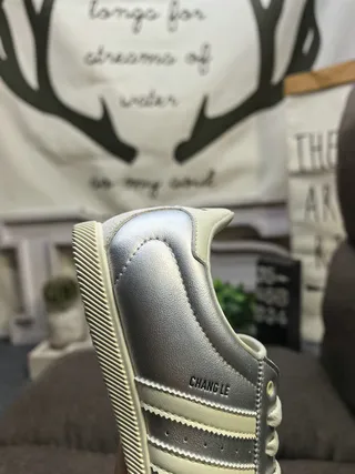 Adidas Silver Beige Retro Runner Metallic Lifestyle Sneakers 3