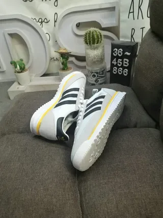 Adidas SL 72 White Black Gray Yellow Lifestyle Sneakers 6