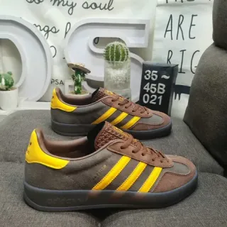 Adidas Spezial भूरा और पीला लाइफस्टाइल स्नीकर