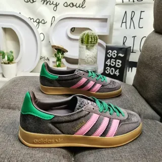 Adidas Spezial गहरा भूरा गुलाबी हरा लाइफस्टाइल स्नीकर