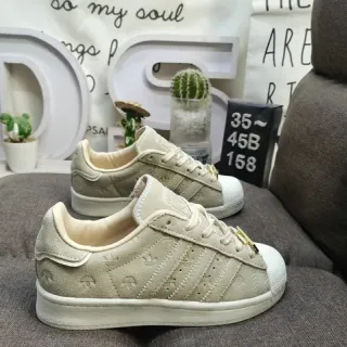 Adidas Superstar बेज स्यूड शेल-टो लाइफस्टाइल स्नीकर
