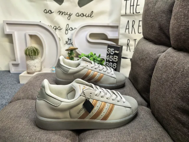 Adidas Superstar Black and Silver Metallic Lifestyle Sneakers 21