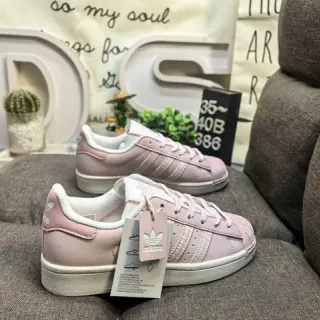 Adidas Superstar धूलिया गुलाबी लाइफस्टाइल स्नीकर