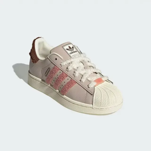 Adidas Superstar पिंक फजी स्ट्राइप लाइफस्टाइल स्नीकर 5