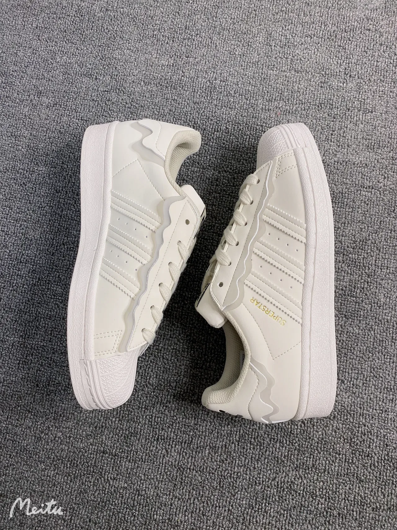 Adidas Superstar White Gold Shell-Toe Wavy Overlay Lifestyle Sneakers 6