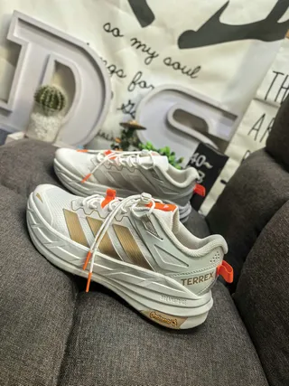 Adidas Terrex Beige Gold Trail-Inspired Mesh-and-Synthetic Upper Chaussures de running 7