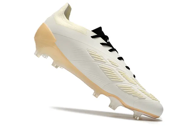 Adidas White Beige Low-Cut Synthetic Upper Ribbed Forefoot Texture Firm-Ground Soccer Shoes 2