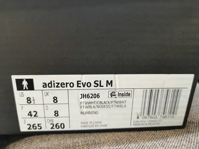Adidas White Black Engineered Mesh Upper Three-Stripe Side Branding Running Shoes 2