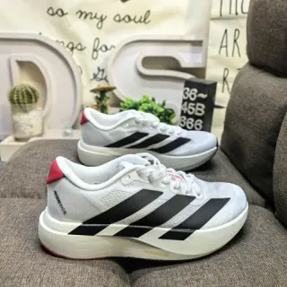 Adidas 白黑 工程网面鞋面 三条侧边品牌 跑鞋