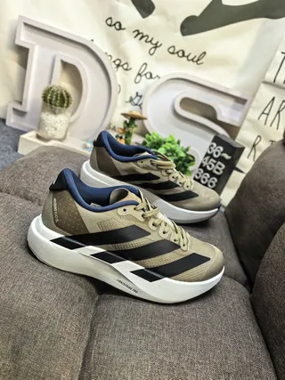 Adidas White Black Engineered Mesh Upper Three-Stripe Side Branding Running Shoes 9