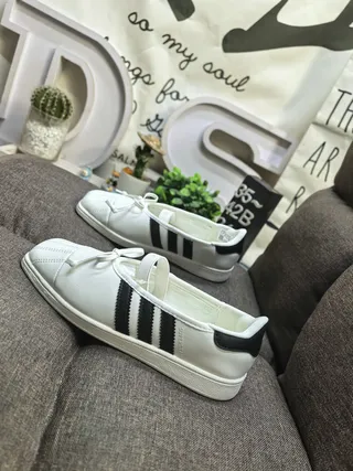Adidas White Black Laceless Slip-On Three-Stripe Side Panel Lifestyle Sneakers 7