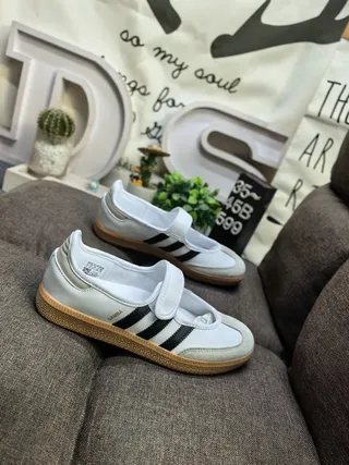 Adidas White Black Laceless Velcro Strap Three-Stripe Side Panel Lifestyle Sneakers 9