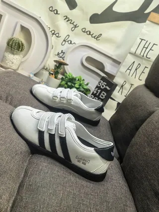 Adidas Blanc Noir Low-Top Fermeture Velcro Strap Sneakers Lifestyle 7