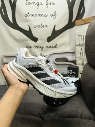 Adidas White Black Mesh Upper Three-Stripe Side Panel Lifestyle Sneakers 5