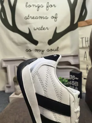Adidas White Black Quilted Synthetic Upper Three Stripes Lifestyle Sneakers 3