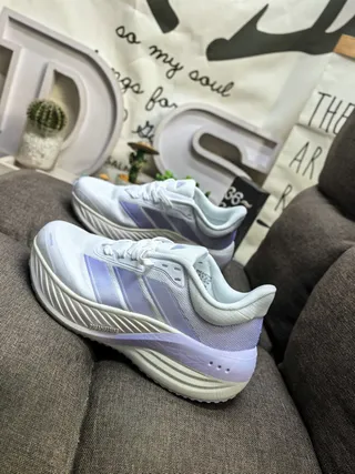 Adidas White Blue Engineered Mesh Upper Speckled Midsole Running Shoes 7