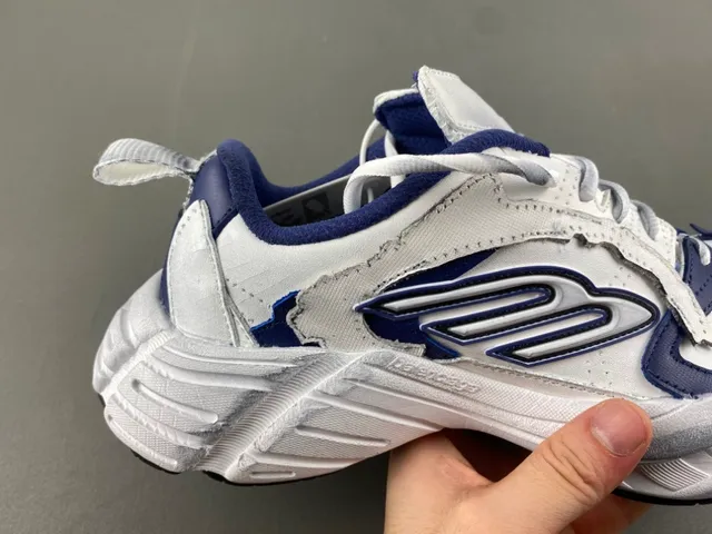 Adidas White Navy Sculpted Midsole Layered Nylon/synthetic Overlays Chunky Sneakers 3