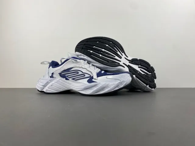 Adidas White Navy Sculpted Midsole Layered Nylon/synthetic Overlays Chunky Sneakers 12