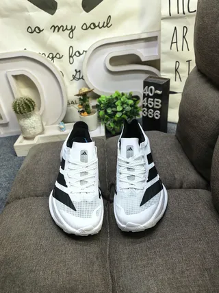 Adidas White Orange Lightweight Mesh Upper Sculpted Foam Midsole Running Shoes 10