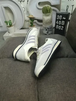 Adidas White Purple Low-Top Retro Runner Lifestyle Sneakers 6