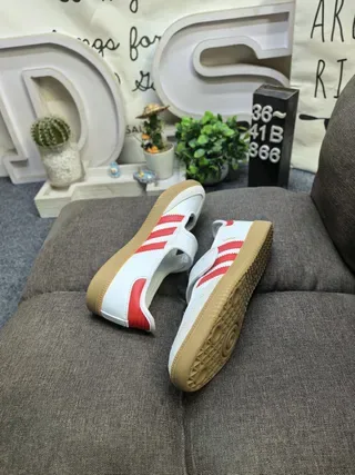 Adidas White Red Laceless Velcro Strap Three Stripes Lifestyle Sneakers 6