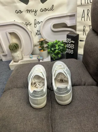 Adidas White Silver Low-Top Leather-Like Upper Lifestyle Sneakers 8