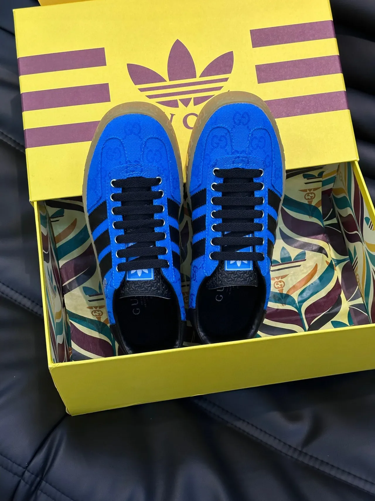 Adidas x Gucci Samba Blue and Black Lifestyle Sneakers 7