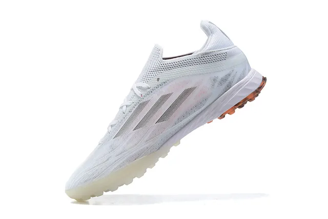 Adidas X Blanc et Orange Haut en Malla Engineered Silhouette de Coupe Basse Silhouette Turf Chaussures de Football 4