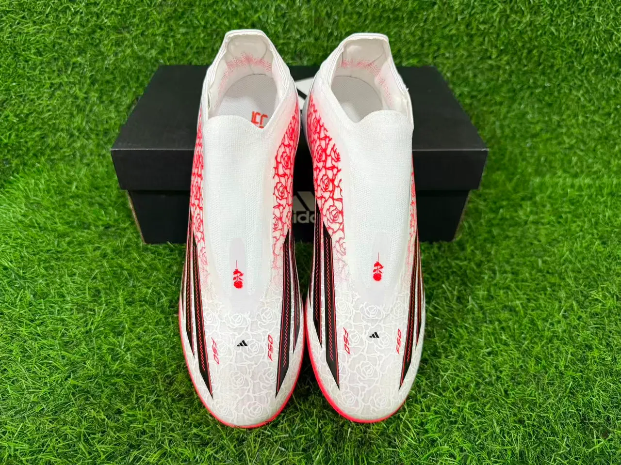Adidas X Blancs Orange Sans Lacets Ajustement de Chaussette Empeigne Imprimé Rose Overlay Gazon Football 12