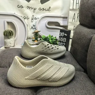 Adidas Yeezy Slide Beige Ribbed Foam Lifestyle Sneakers