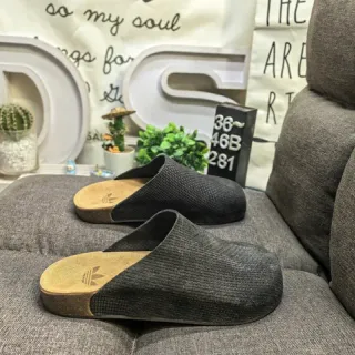 Adidas Yeezy Slide चारकोल बुना चप्पल