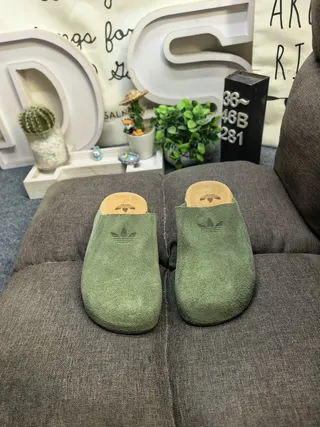 Adidas Yeezy Slide Olive Green Suede Slippers 10