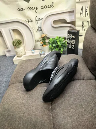 Adidas Yeezy Slide White Black Slippers 16