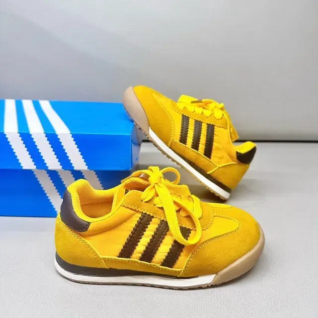 Adidas Yellow Black Retro Runner Suede Upper Lifestyle Sneakers 22
