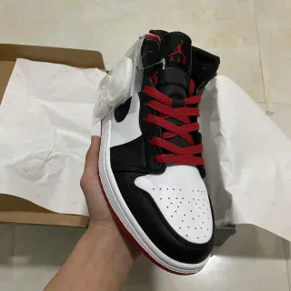 Air Jordan 1 Black White Red High-Top Basketball Shoes