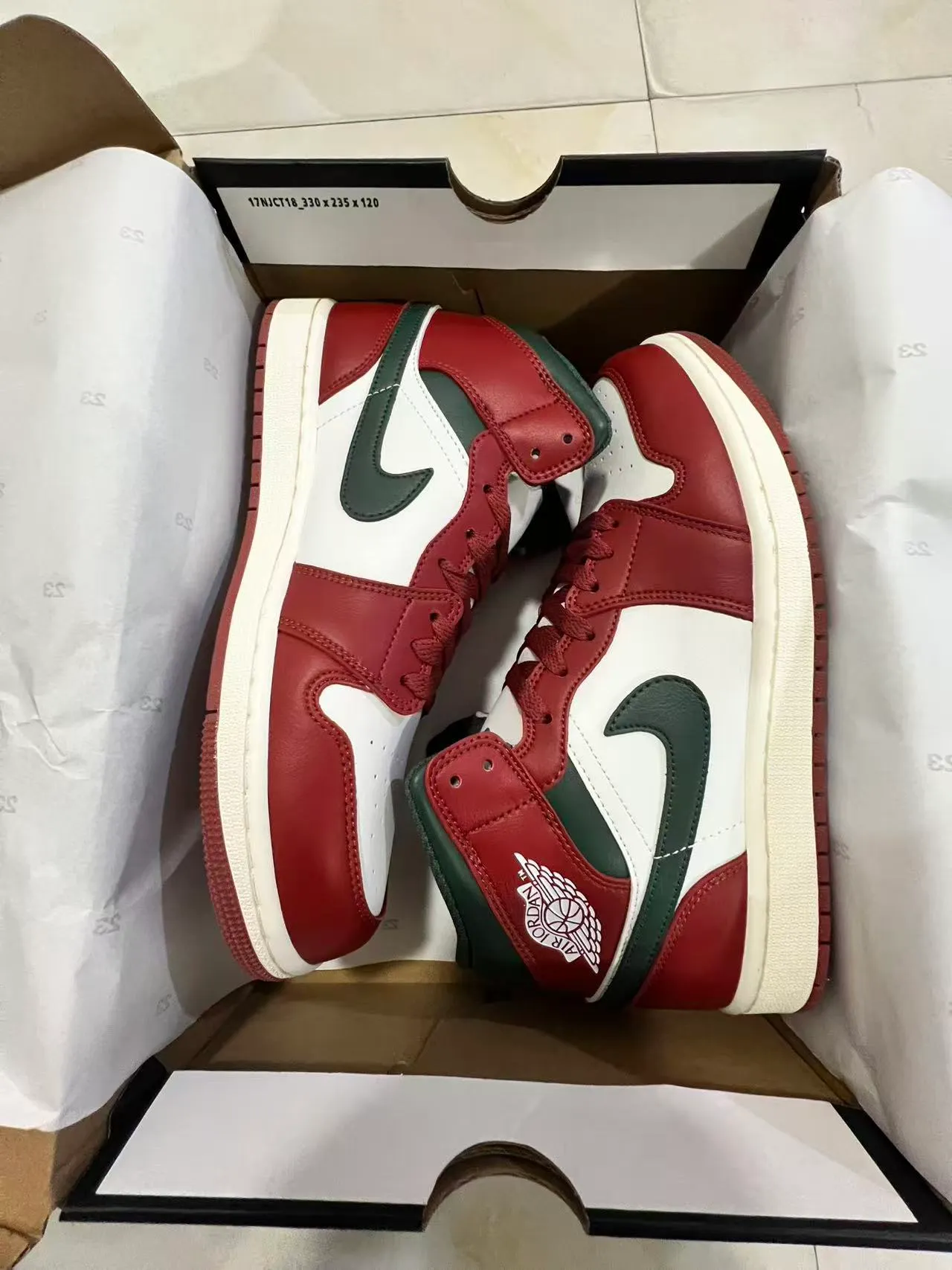 Air Jordan 1 High Burgundy Green White Basketball Shoes 9