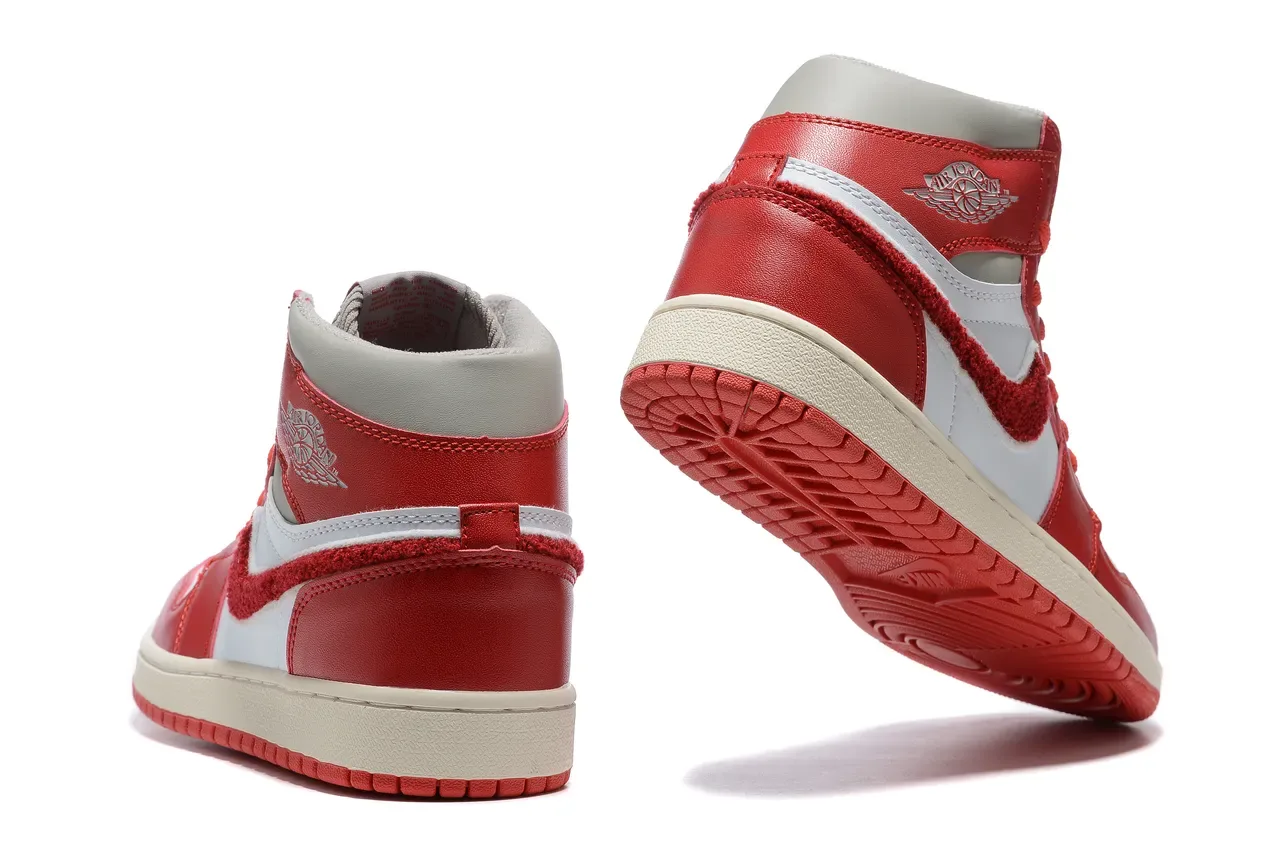 Air Jordan 1 High Chaussures de Basketball Rouge et Blanc 4