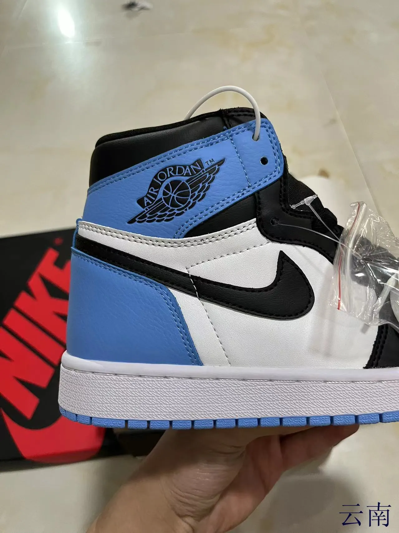 Air Jordan 1 High Top White Black University Blue Basketball Shoes 7