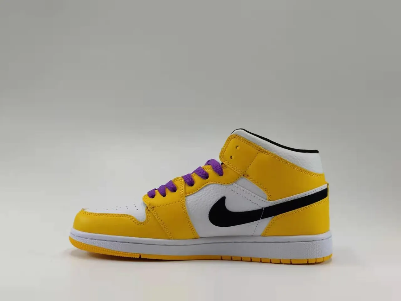 Air Jordan 1 High Yellow White Black Purple Basketball Shoes 2