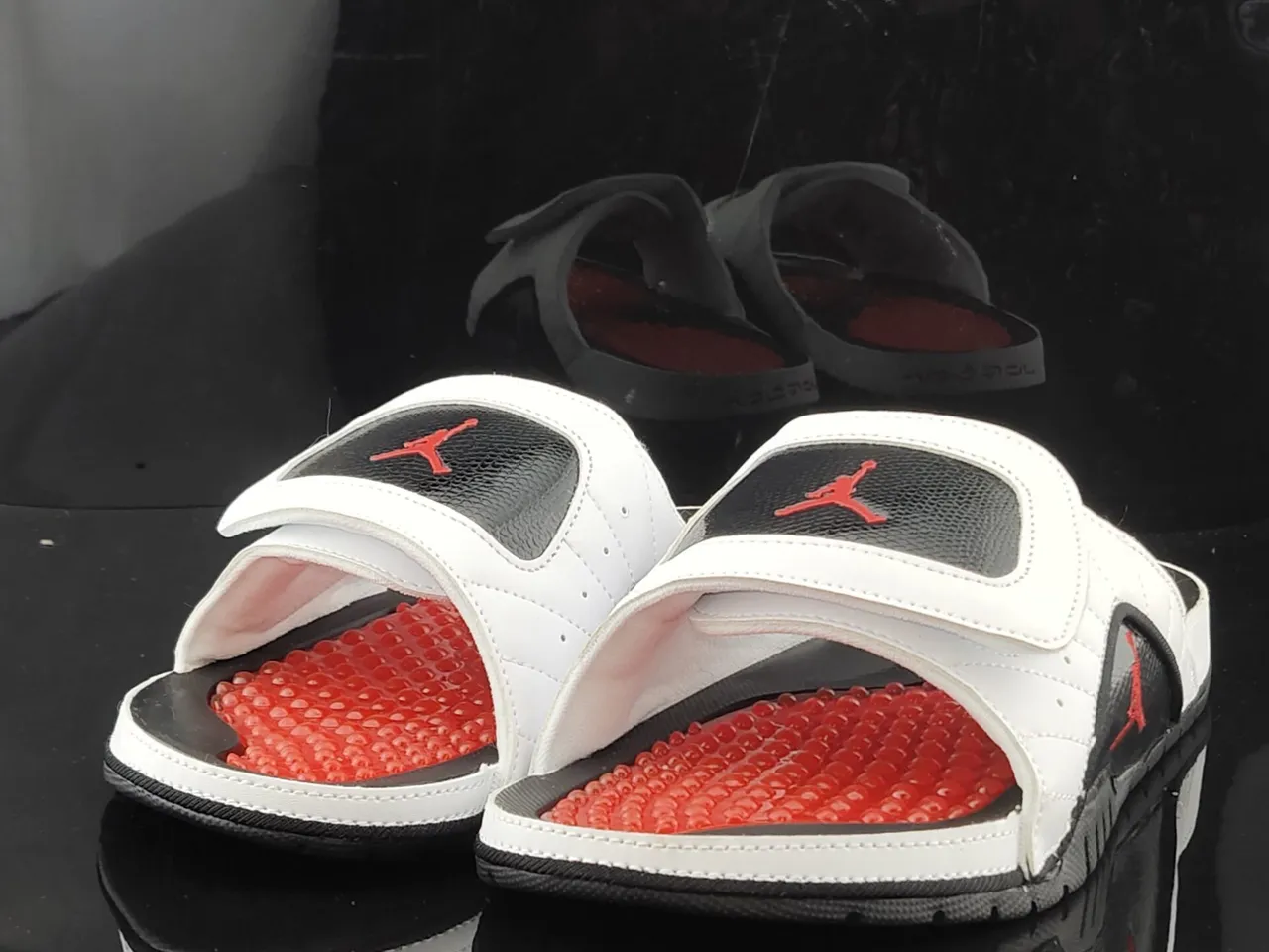 Air Jordan 1 Slide White Black Red Molded Pod Footbed Slippers 3